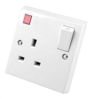 SOCKET 13 AMP SINGLE SWITCHED + NEON | VX1400
