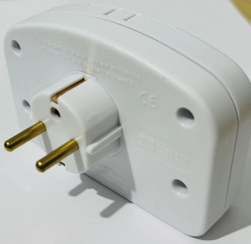 2 GANG EURO TRAVEL ADAPTER WITH 2 USB | 1672