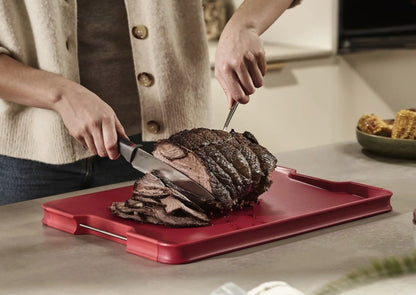 RED CUT AND CARVE BOARD | 60207