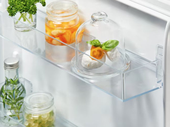 ELECTROLUX BUILT IN FRIDGE FREEZER 70:30 FROST FRE | LNA7NE18S